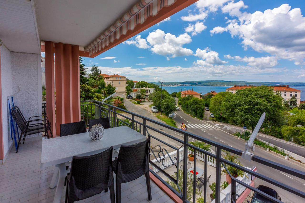 Apartments With A Parking Space Crikvenica - 5478 Szoba fotó