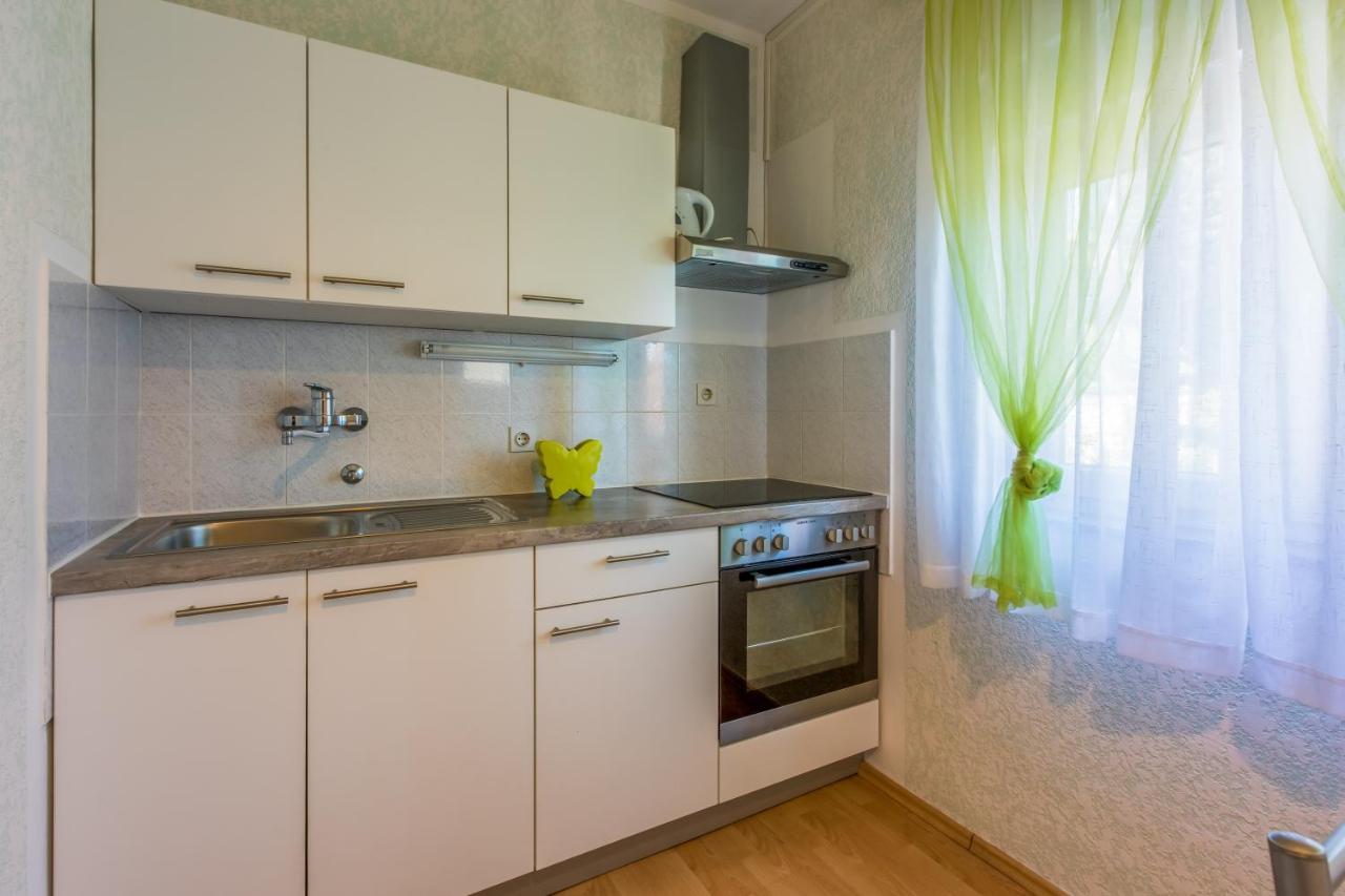 Apartments With A Parking Space Crikvenica - 5478 Kültér fotó